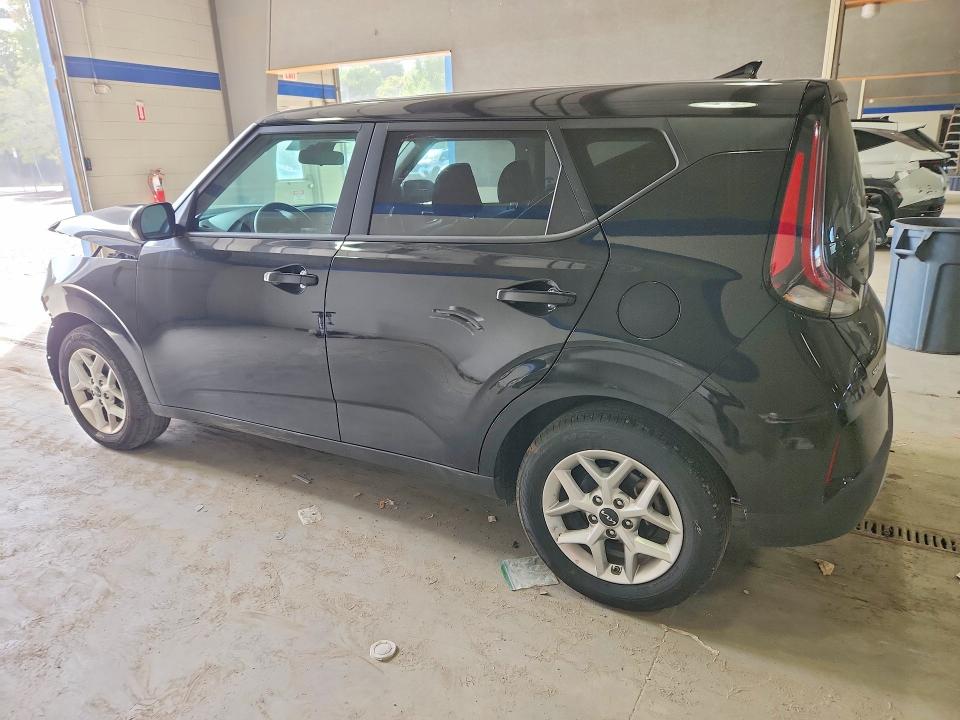 2025 Kia Soul მანქანა იყიდება აუქციონზე, vin: KNDJ23AU5S7940886, აუქციონის ნომერი: 70773756