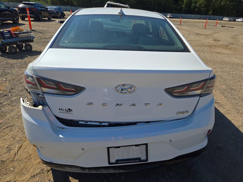 2019 Hyundai Sonata Plug-in Hybrid მანქანა იყიდება აუქციონზე, vin: KMHE54L22KA093723, აუქციონის ნომერი: 70425336