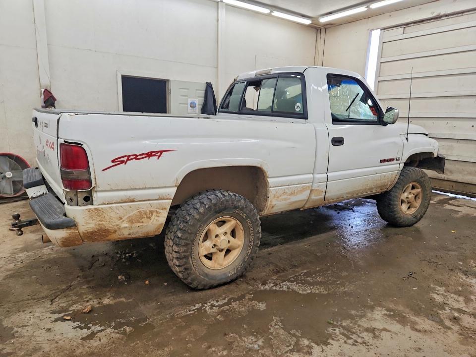 1997 Dodge Ram 1500 მანქანა იყიდება აუქციონზე, vin: 1B7HF16Y8VS258945, აუქციონის ნომერი: 70087666