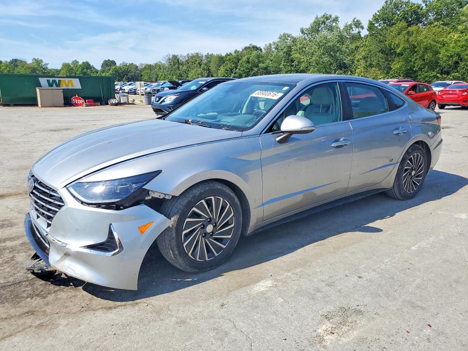 Auction sale of the 2020 Hyundai Sonata Hybrid, vin: KMHL54JJ2LA011010, lot number: 68900616