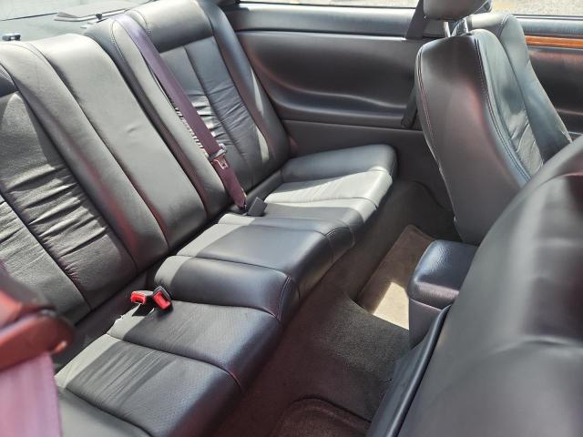 69594586 :رقم المزاد ، 2T1CF28P42C585585 vin ، 2002 Toyota Camry Solara مزاد بيع