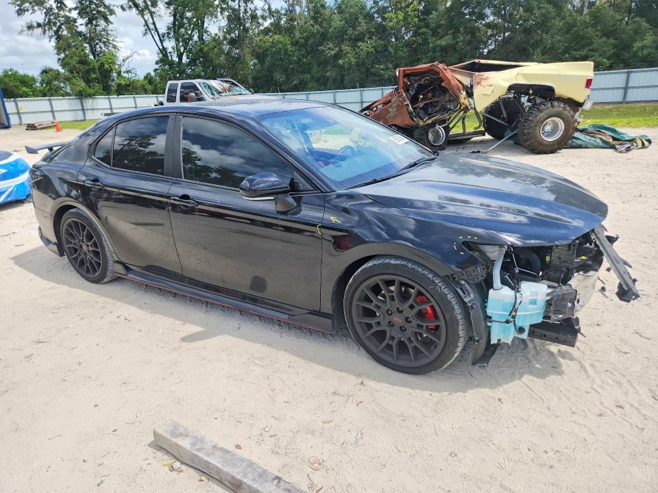 69583666 :رقم المزاد ، 4T1KZ1AK6PU072663 vin ، 2023 Toyota Camry مزاد بيع