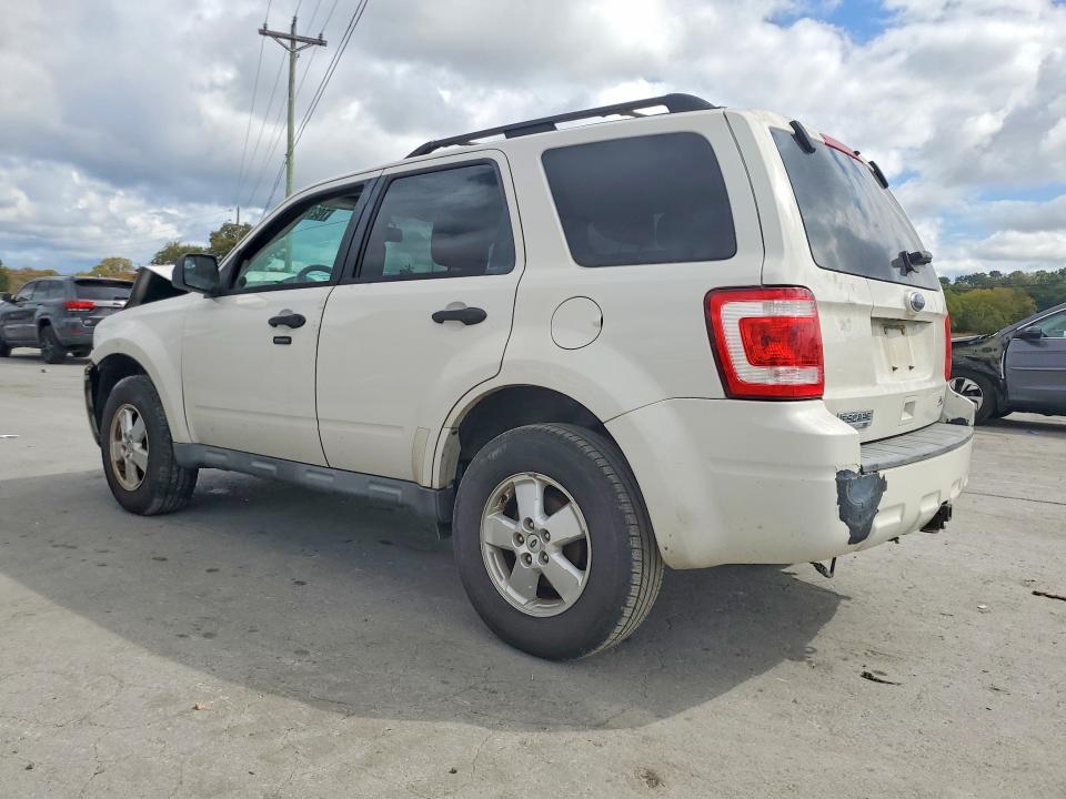 2010 Ford Escape მანქანა იყიდება აუქციონზე, vin: 1FMCU9DG9AKB07658, აუქციონის ნომერი: 70274246