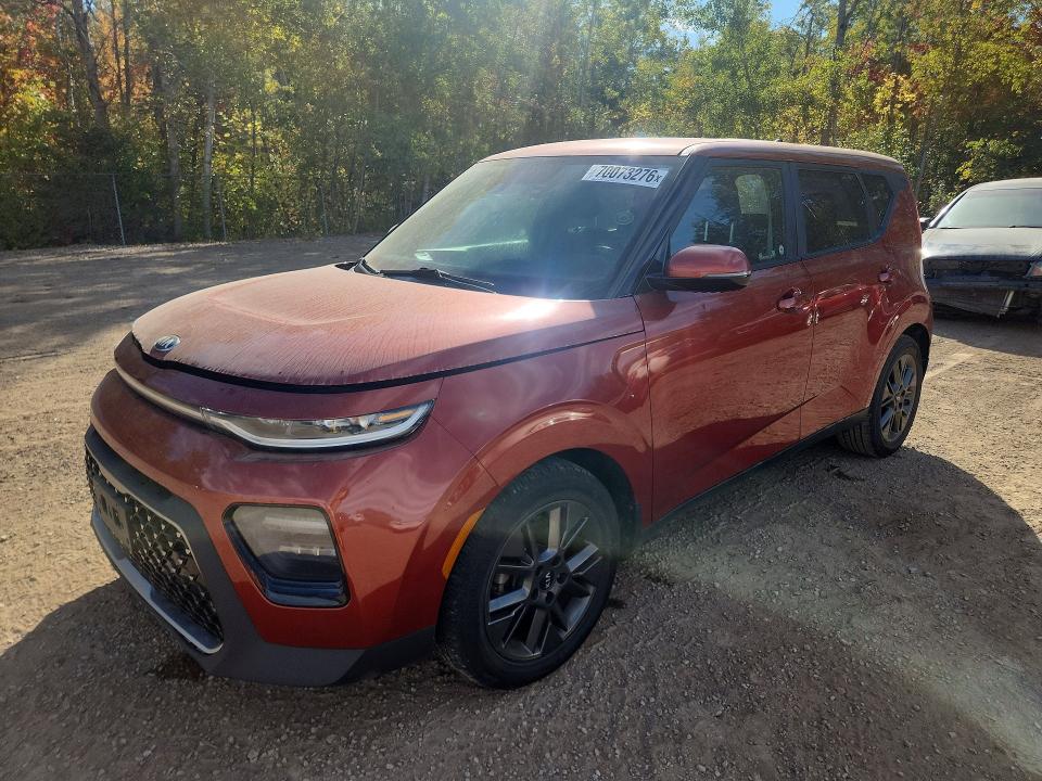 70073276 :رقم المزاد ، KNDJ33AU9M7757040 vin ، 2021 Kia Soul مزاد بيع