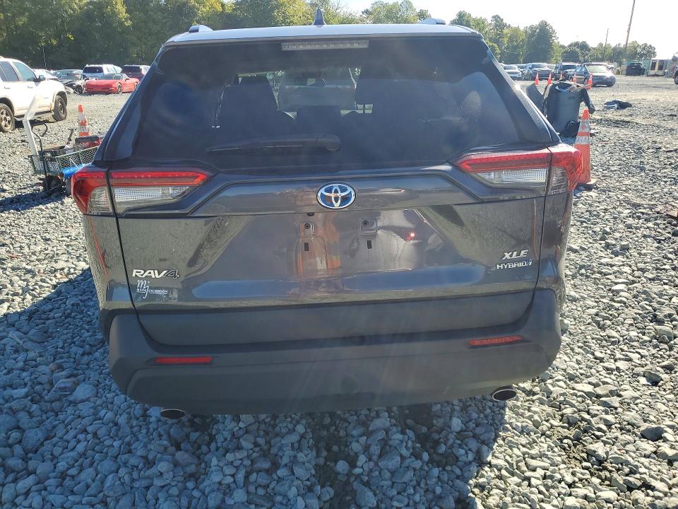 70350126 :رقم المزاد ، 4T3RWRFV4NU060136 vin ، 2022 Toyota Rav4 مزاد بيع