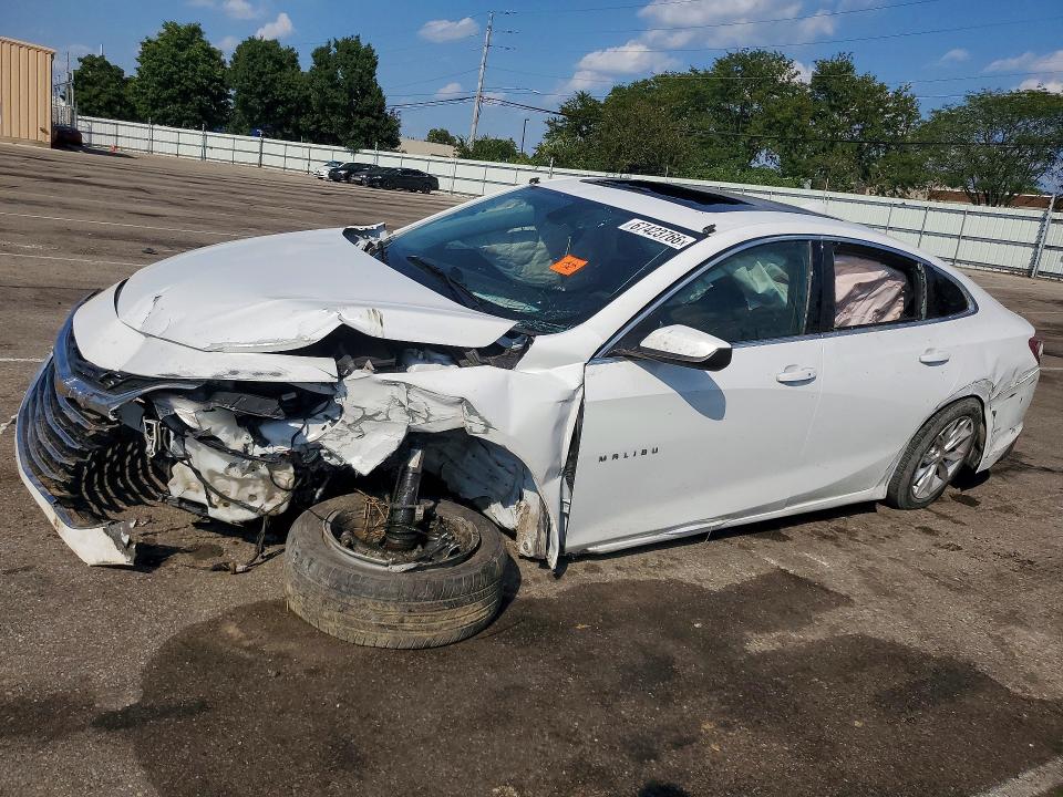 Продажа на аукционе авто 2021 Chevrolet Malibu, vin: 1G1ZD5ST4MF066420, номер лота: 67423766