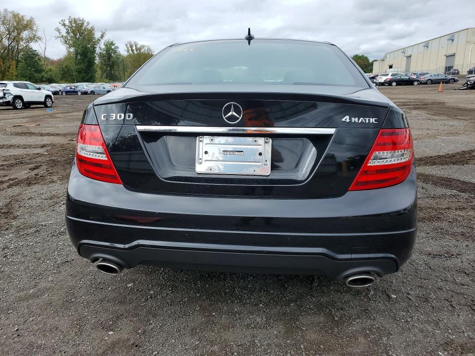 Продажа на аукционе авто 2014 Mercedes-benz C, vin: WDDGF8AB4EG256920, номер лота: 70664556