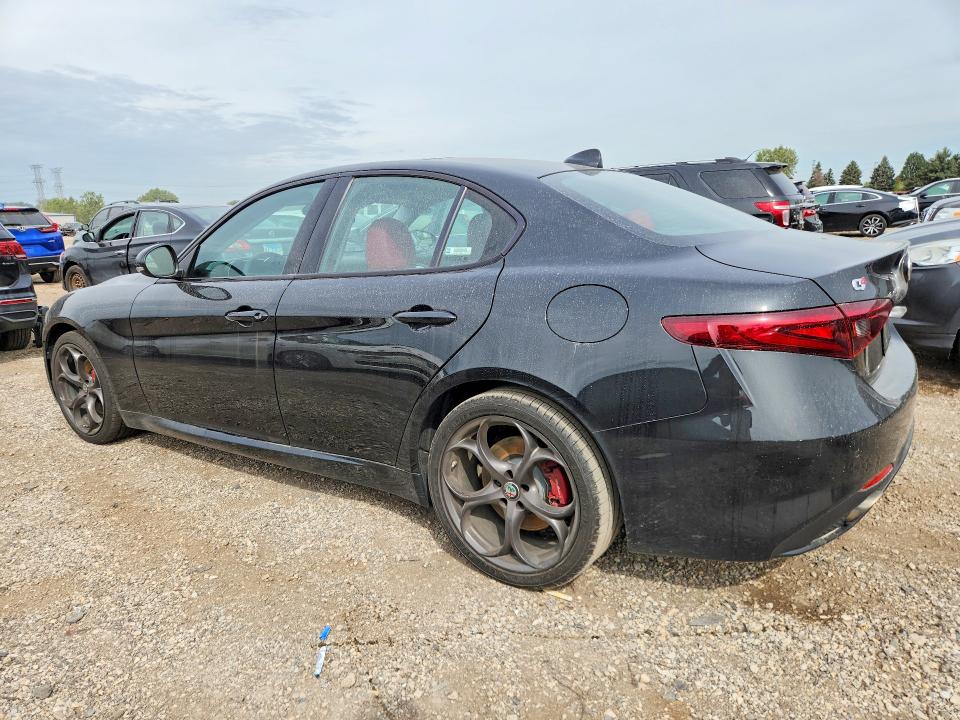 2018 Alfa Romeo Giulia მანქანა იყიდება აუქციონზე, vin: ZARFAEEN9J7567038, აუქციონის ნომერი: 67939526