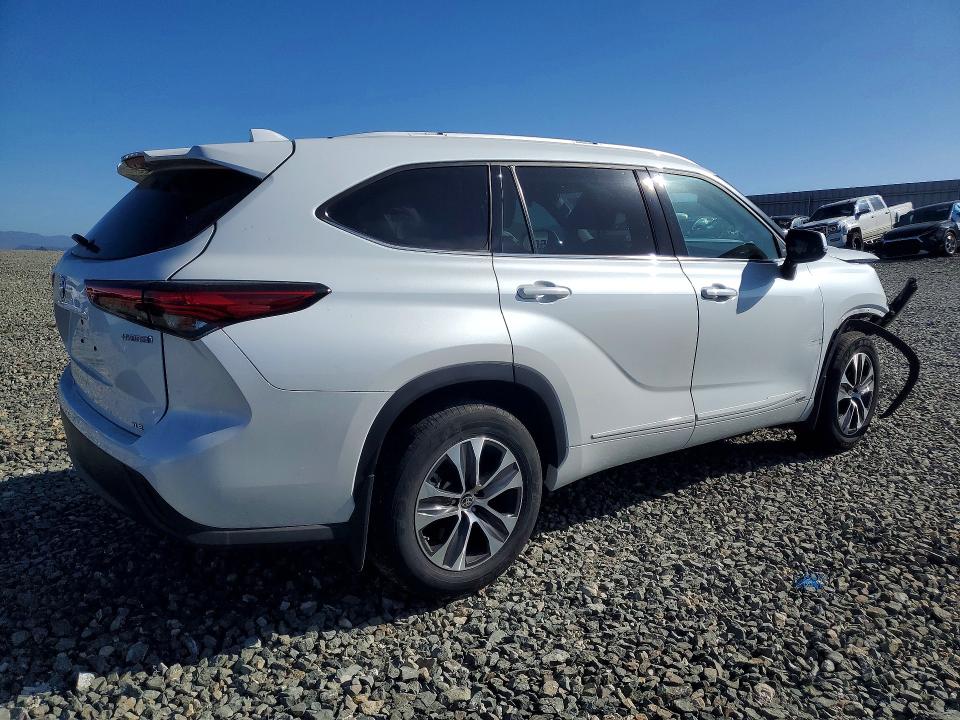 Продаж на аукціоні авто 2022 Toyota Highlander Hybrid, vin: 5TDHBRCH0NS549494, номер лоту: 67157866