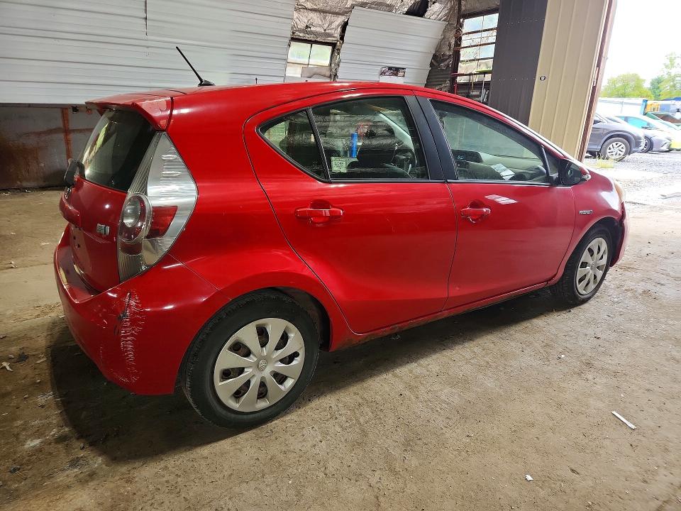 Продажа на аукционе авто 2014 Toyota Prius C, vin: JTDKDTB31E1069304, номер лота: 68664876