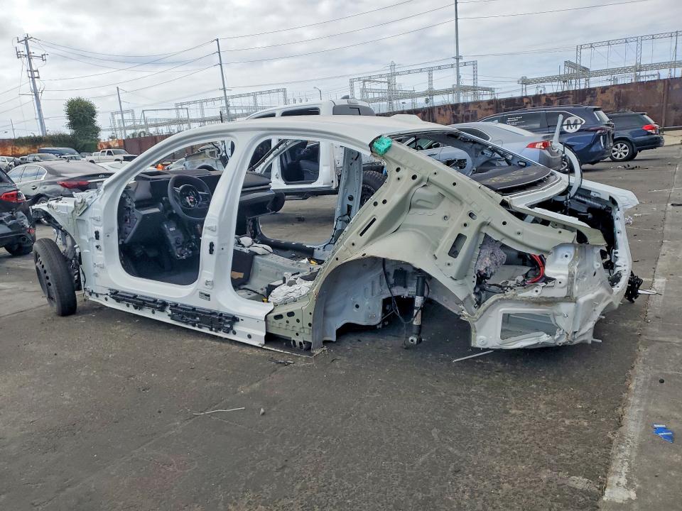 69014816 :رقم المزاد ، WBA43FJ01RCR64254 vin ، 2024 Bmw 530 مزاد بيع