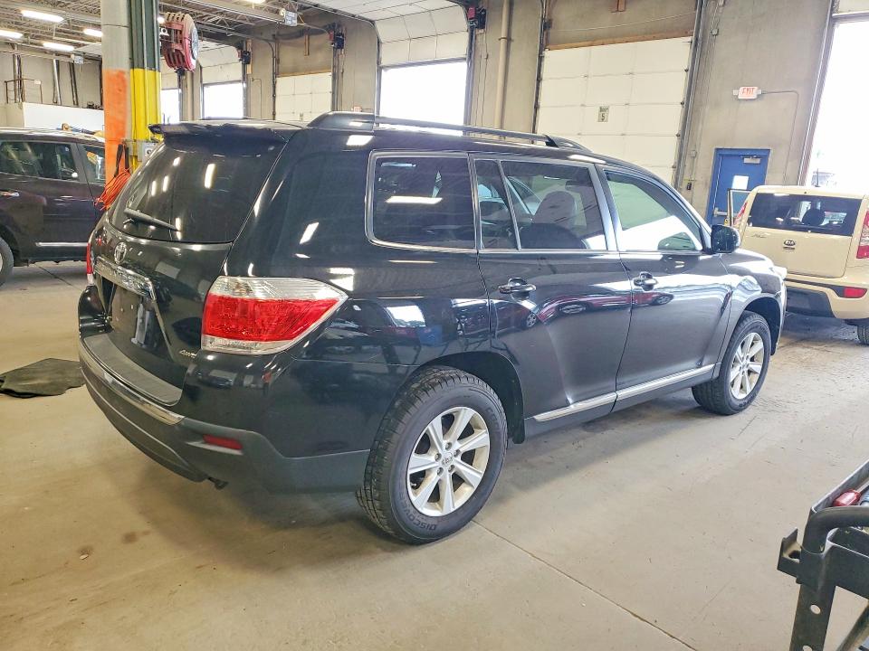 Aukcja sprzedaży 2013 Toyota Highlander, vin: 5TDBK3EH9DS241352, numer aukcji: 68927456