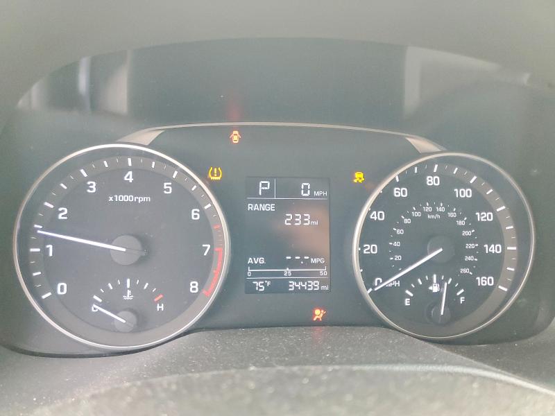 71379286 :رقم المزاد ، 5NPD84LF1HH003585 vin ، 2017 Hyundai Elantra مزاد بيع