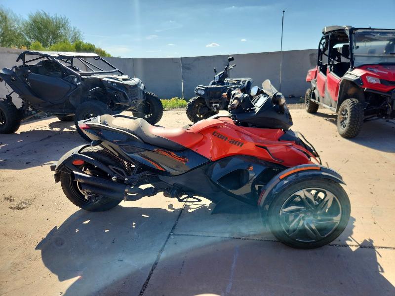 Auction sale of the 2016 Can-am Spyder Roadster, vin: 2BXNABC25GV000210, lot number: 68196916