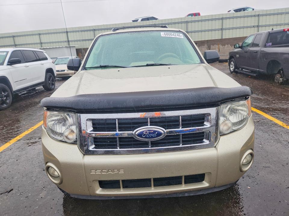 68004246 :رقم المزاد ، 1FMCU0D72CKA98297 vin ، 2012 Ford Escape مزاد بيع