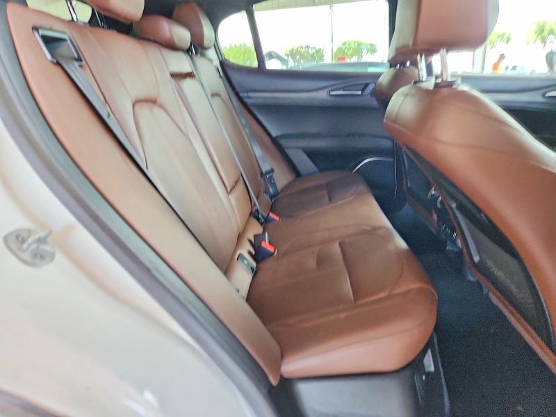 Продажа на аукционе авто 2023 Alfa Romeo Stelvio, vin: ZASPAKBN8P7D50193, номер лота: 69425096