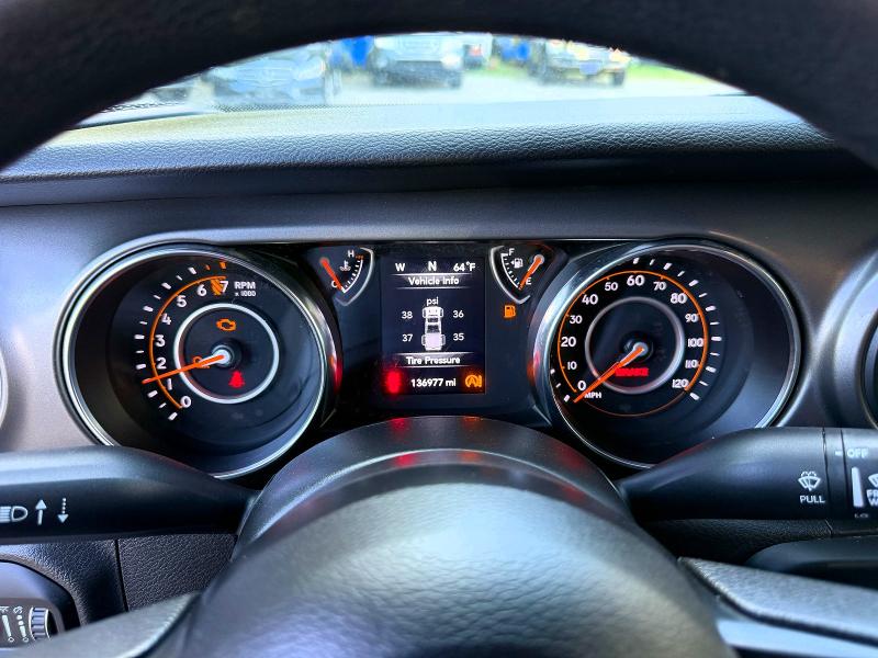 70360576 :رقم المزاد ، 1C6HJTAG5ML614907 vin ، 2021 Jeep Gladiator مزاد بيع