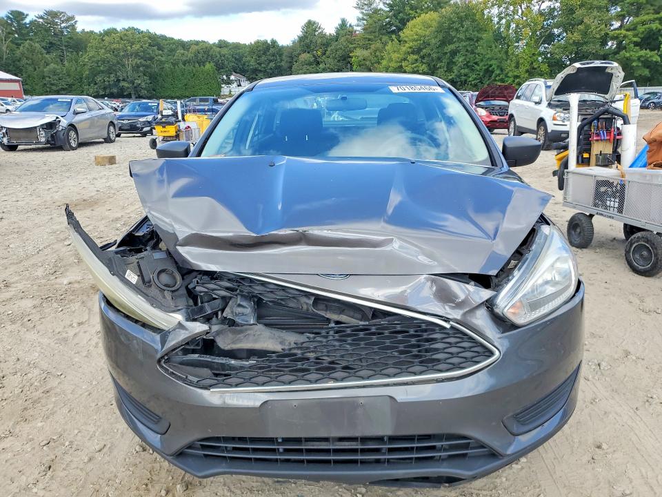 70185466 :رقم المزاد ، 1FADP3E23HL316565 vin ، 2017 Ford Focus مزاد بيع