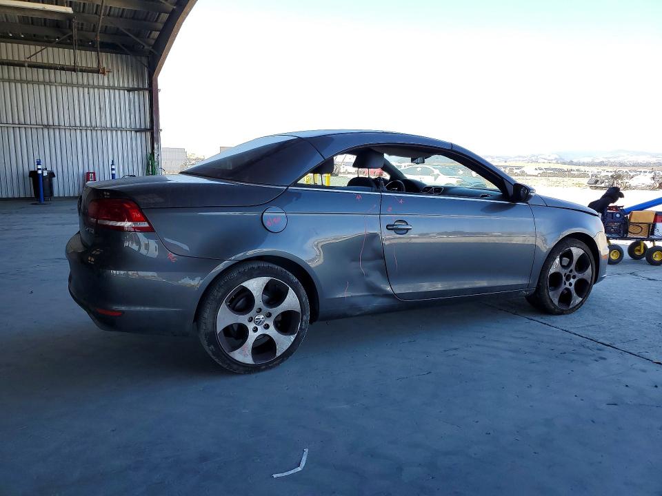 69890856 :رقم المزاد ، WVWFW8AH8DV005046 vin ، 2013 Volkswagen Eos مزاد بيع