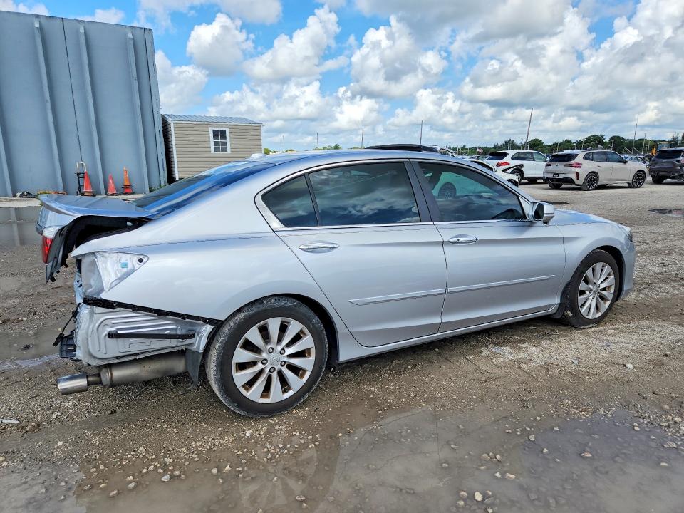 2014 Honda Accord მანქანა იყიდება აუქციონზე, vin: 1HGCR2F84EA157822, აუქციონის ნომერი: 67544746