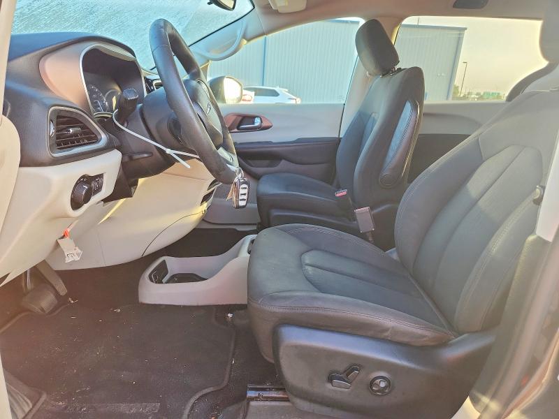 Продажа на аукционе авто 2017 Chrysler Pacifica, vin: 2C4RC1CG2HR521803, номер лота: 70049986