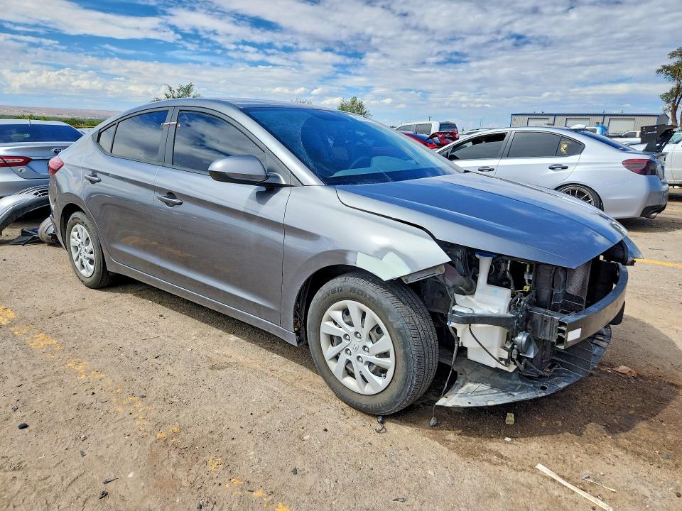 67446106 :رقم المزاد ، 5NPD74LF1KH490054 vin ، 2019 Hyundai Elantra مزاد بيع