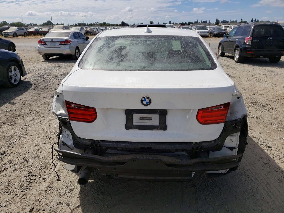 Aukcja sprzedaży 2015 Bmw 320, vin: WBA3B1G54FNT05282, numer aukcji: 67743946