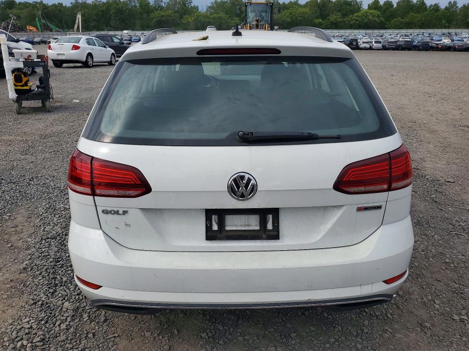 67900086 :رقم المزاد ، 3VW117AU9KM521324 vin ، 2019 Volkswagen Golf Sportwagen مزاد بيع