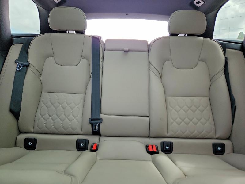 Продаж на аукціоні авто 2026 Volvo Xc60, vin: YV4M12RC4T1297163, номер лоту: 69432156