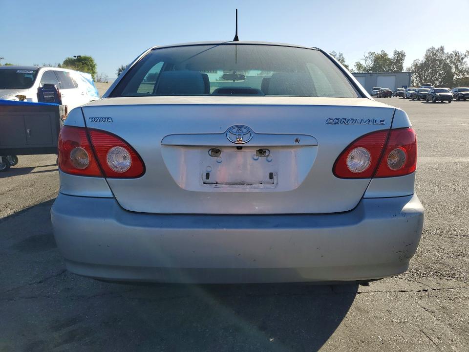 71242006 :رقم المزاد ، 1NXBR32E48Z013925 vin ، 2008 Toyota Corolla مزاد بيع