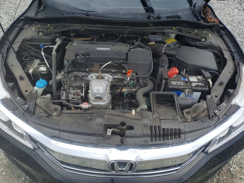 2017 Honda Accord მანქანა იყიდება აუქციონზე, vin: 1HGCR2F52HA275961, აუქციონის ნომერი: 68069016