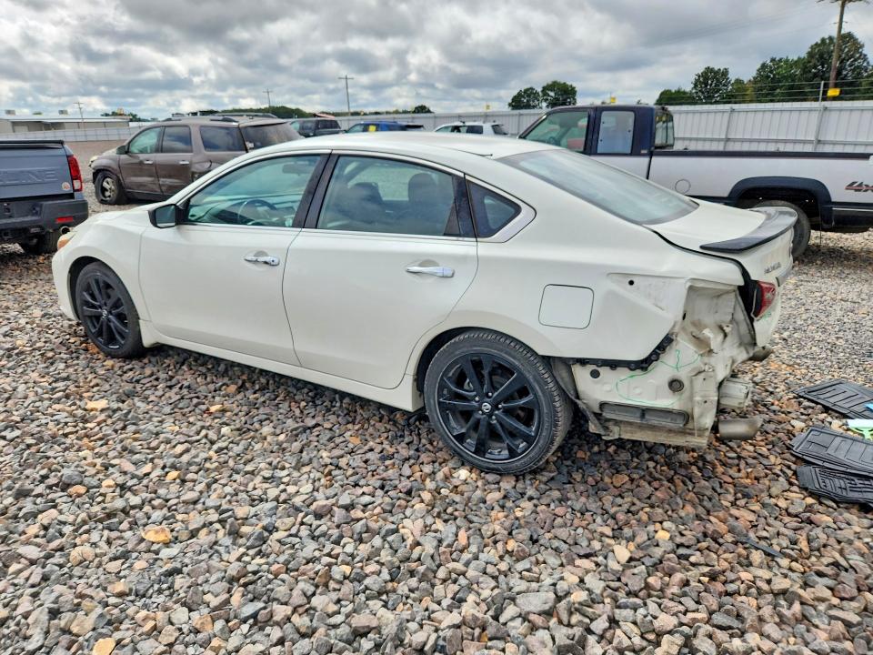 2017 Nissan Altima მანქანა იყიდება აუქციონზე, vin: 1N4AL3AP6HC294514, აუქციონის ნომერი: 68196766