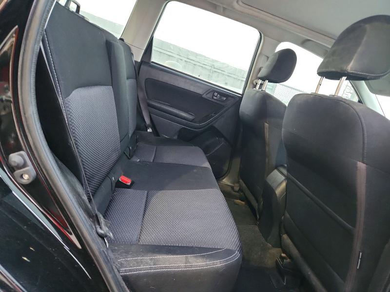 69044616 :رقم المزاد ، JF2SJAEC2JG586709 vin ، 2018 Subaru Forester مزاد بيع