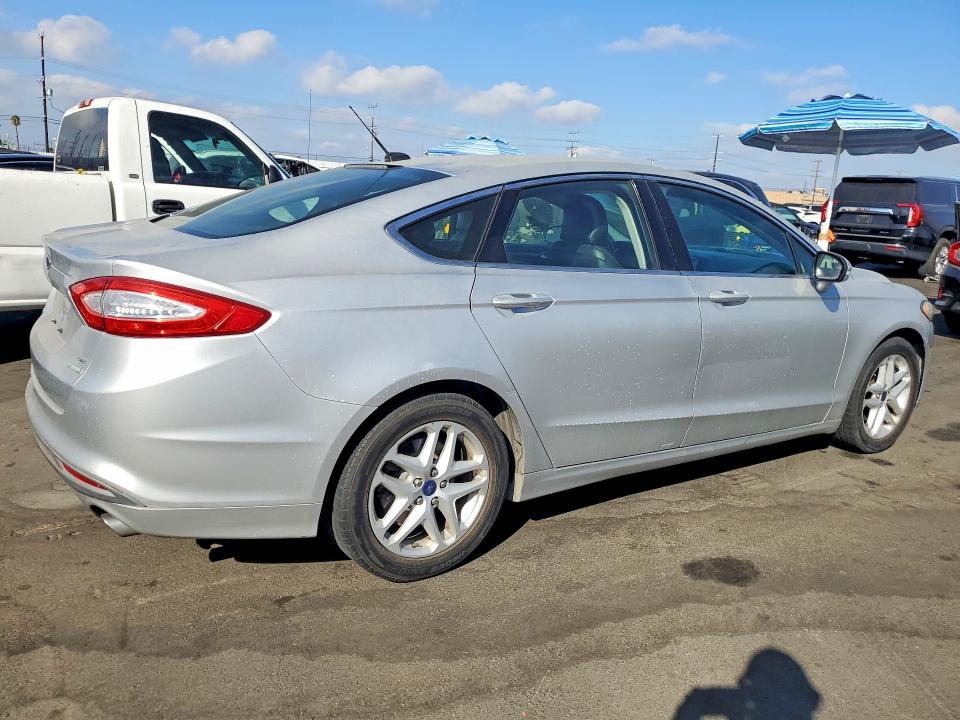 68006886 :رقم المزاد ، 3FA6P0HD5GR260407 vin ، 2016 Ford Fusion مزاد بيع