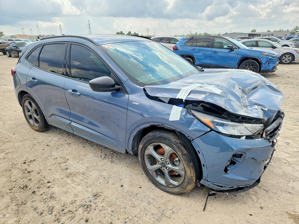 67962966 :رقم المزاد ، 1FMCU0MN2RUA16774 vin ، 2024 Ford Escape مزاد بيع