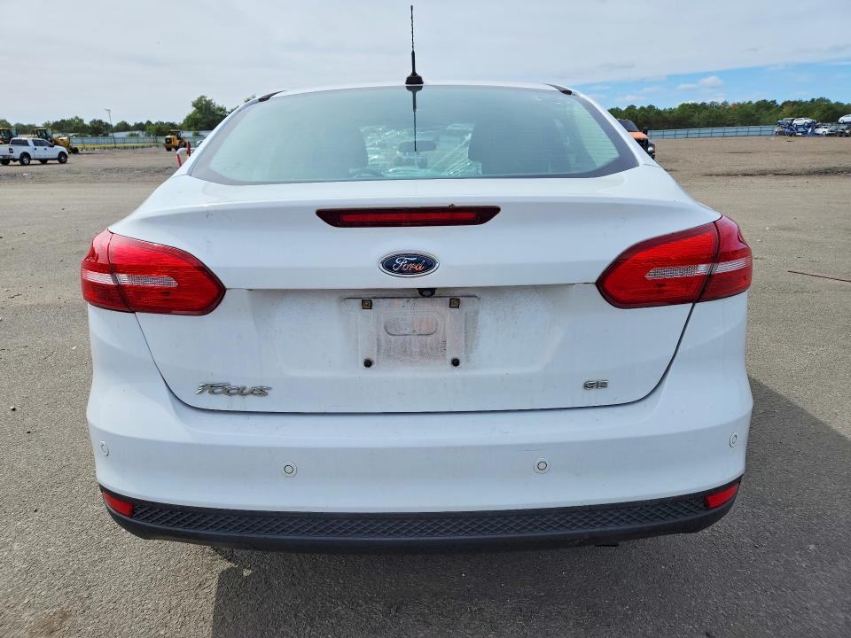 69946746 :رقم المزاد ، 1FADP3F20GL215142 vin ، 2016 Ford Focus مزاد بيع
