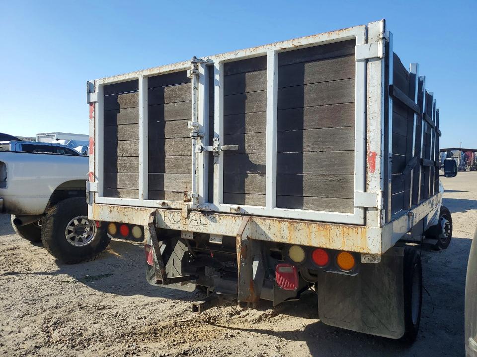 70220576 :رقم المزاد ، 1FDXF46S83ED86537 vin ، 2003 Ford F450 مزاد بيع