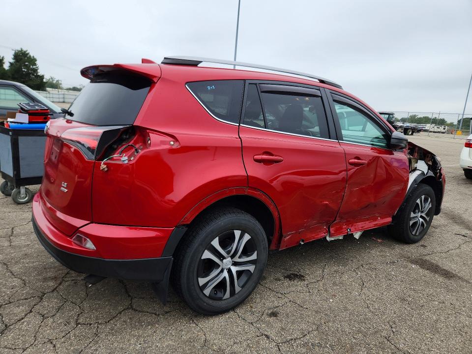 Продажа на аукционе авто 2017 Toyota Rav4, vin: 2T3BFREV6HW563402, номер лота: 69321726