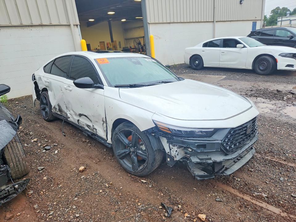 Продажа на аукционе авто 2025 Honda Accord, vin: 1HGCY2F76SA080697, номер лота: 67047256