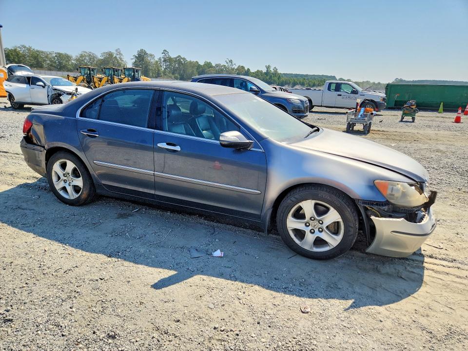 67526466 :رقم المزاد ، JH4KB16595C010574 vin ، 2005 Acura Rl مزاد بيع