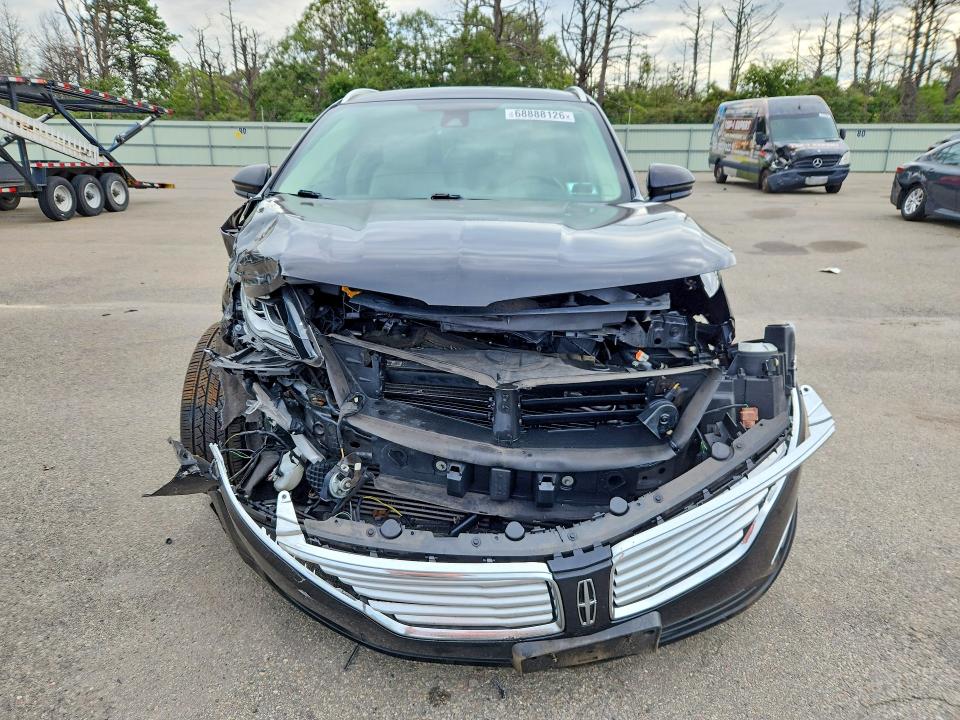 Продажа на аукционе авто 2018 Lincoln Mkc, vin: 5LMCJ3D96JUL31737, номер лота: 68888126