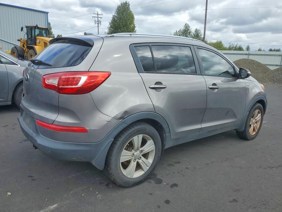70152596 :رقم المزاد ، KNDPBCA25D7500615 vin ، 2013 Kia Sportage مزاد بيع