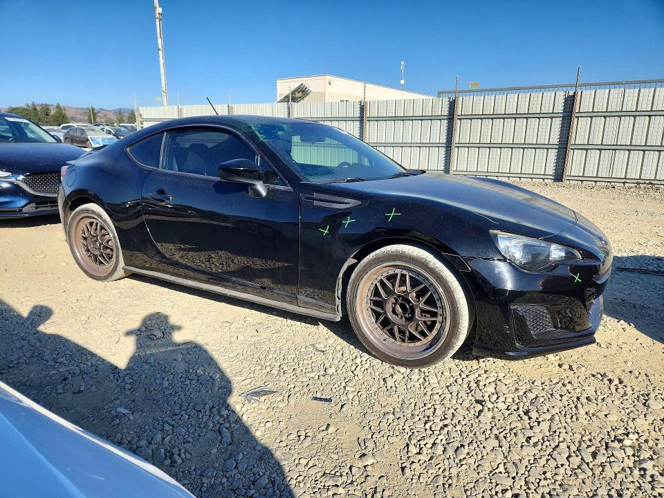 67494416 :رقم المزاد ، JF1ZCAB13D1601502 vin ، 2013 Subaru Brz مزاد بيع