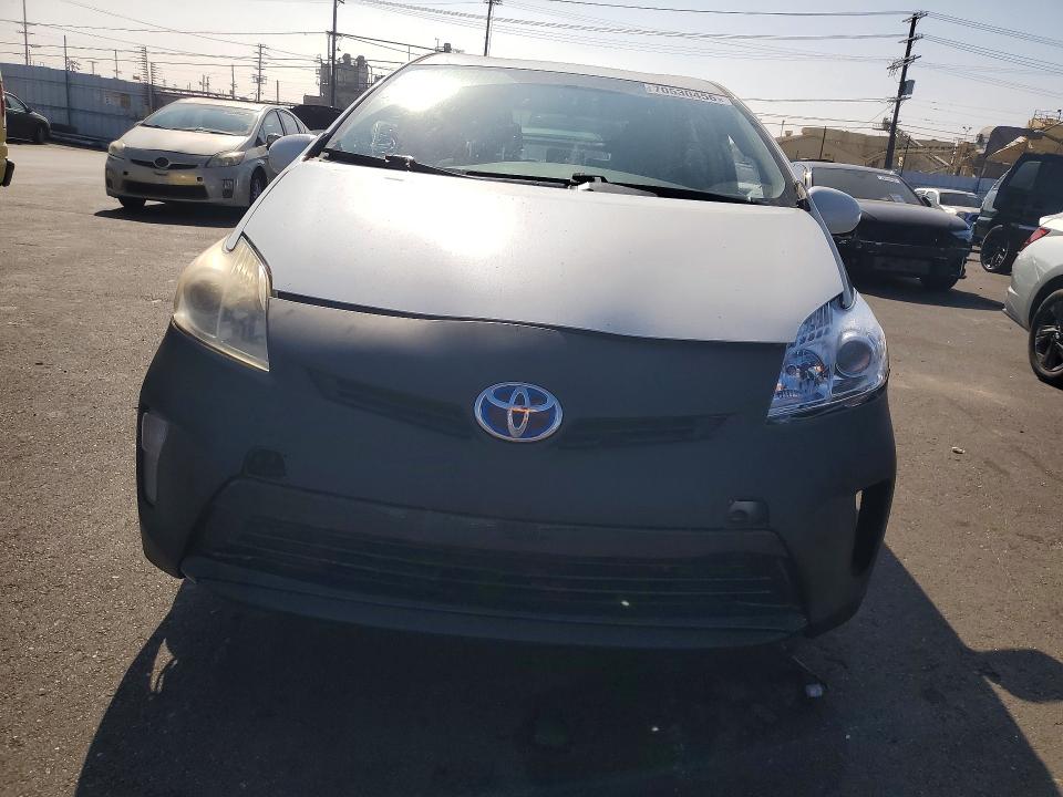 70530456 :رقم المزاد ، JTDKN3DU3E1778755 vin ، 2014 Toyota Prius مزاد بيع