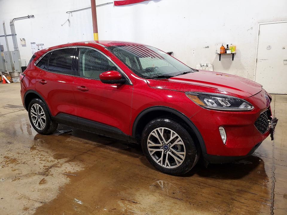 68110706 :رقم المزاد ، 1FMCU9H91NUA16387 vin ، 2022 Ford Escape مزاد بيع