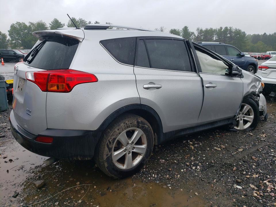 Продажа на аукционе авто 2013 Toyota Rav4, vin: JTMRFREV3D5010108, номер лота: 69903686