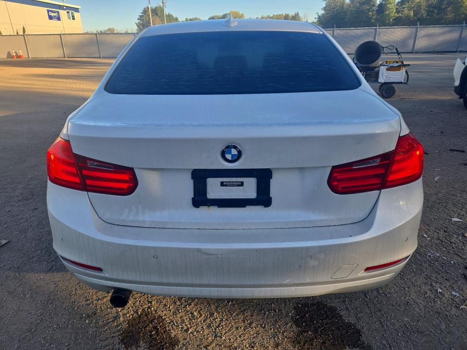 2012 Bmw 320 მანქანა იყიდება აუქციონზე, vin: WBA3B1C55CFX99762, აუქციონის ნომერი: 68746356