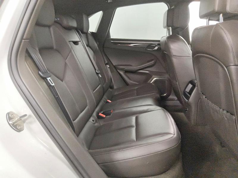 Продажа на аукционе авто 2015 Porsche Macan, vin: WP1AB2A56FLB50916, номер лота: 71106376