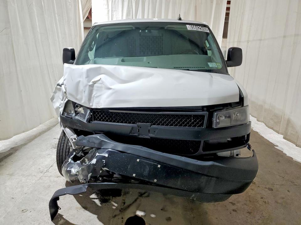 65842946 :رقم المزاد ، 1GCWGAFP0P1108199 vin ، 2023 Chevrolet Express G2500 مزاد بيع