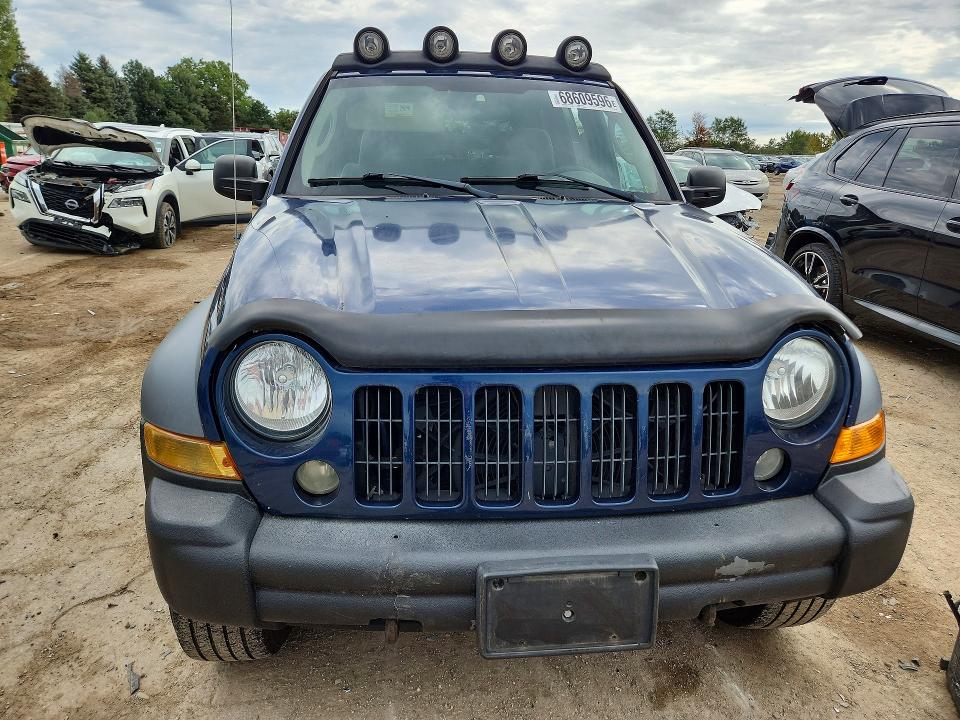 68609596 :رقم المزاد ، 1J4GL48575W601997 vin ، 2005 Jeep Liberty مزاد بيع